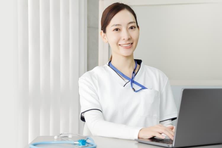 医師事務作業補助者に転職-結婚を機に自分のキャリアを見つめ直した